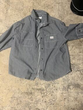 Old Navy Men's Navy and White Striped Button-Down Shirt